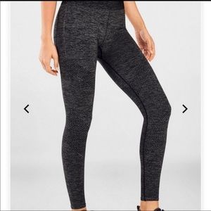 Fabletics seamless Jacquard leggings